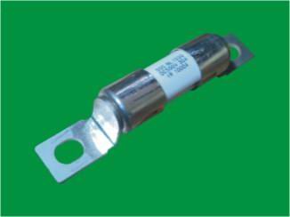 HEV、EV空調、空壓機用保險絲（DC500V 15-50A）